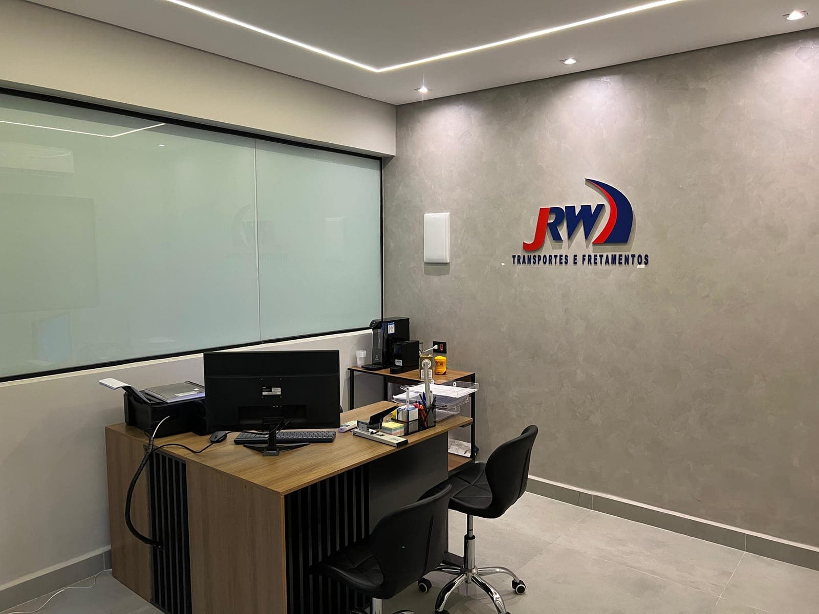 Escritório da JRW Transportes